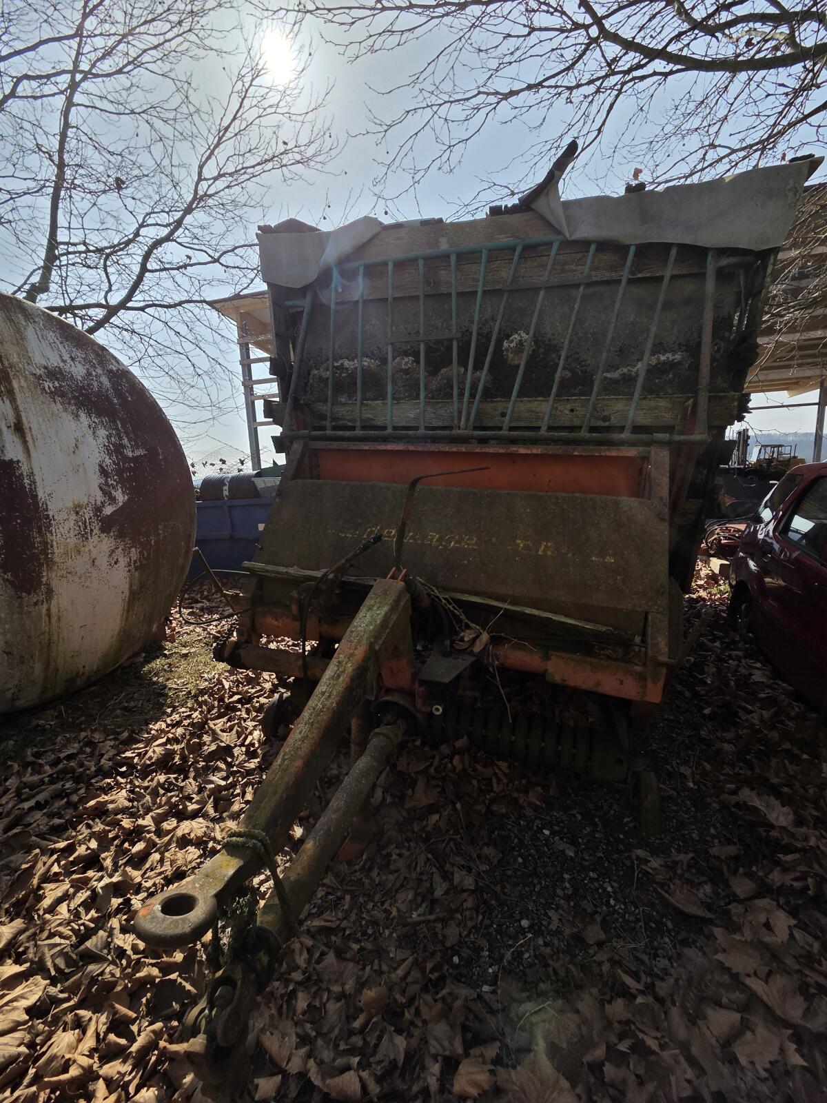 Heuladewagen 2