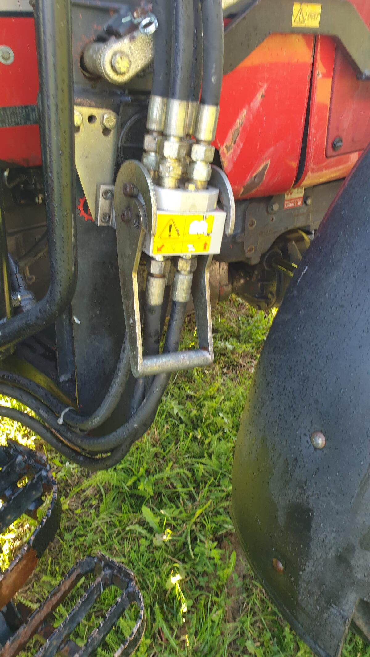 Massey Ferguson 6140-4 Freisicht 2