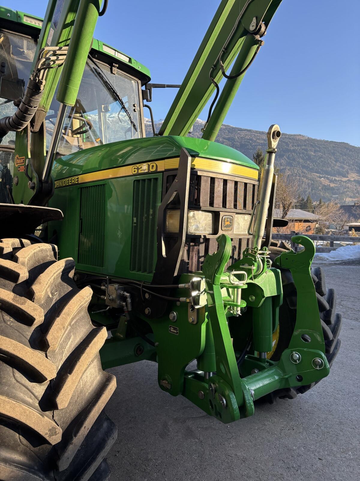 John Deere 6210 2