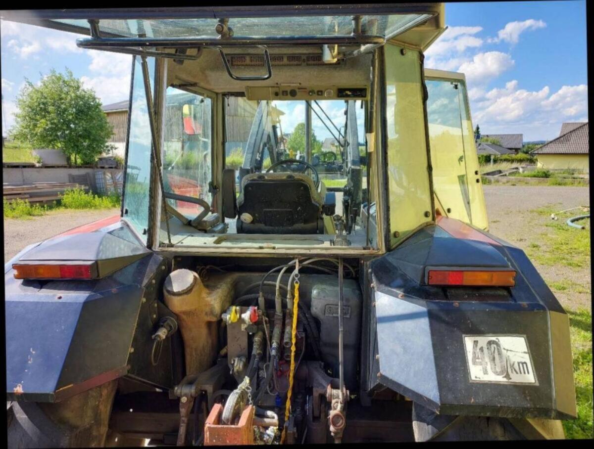 Massey Ferguson 3080 mit Frontlader 3