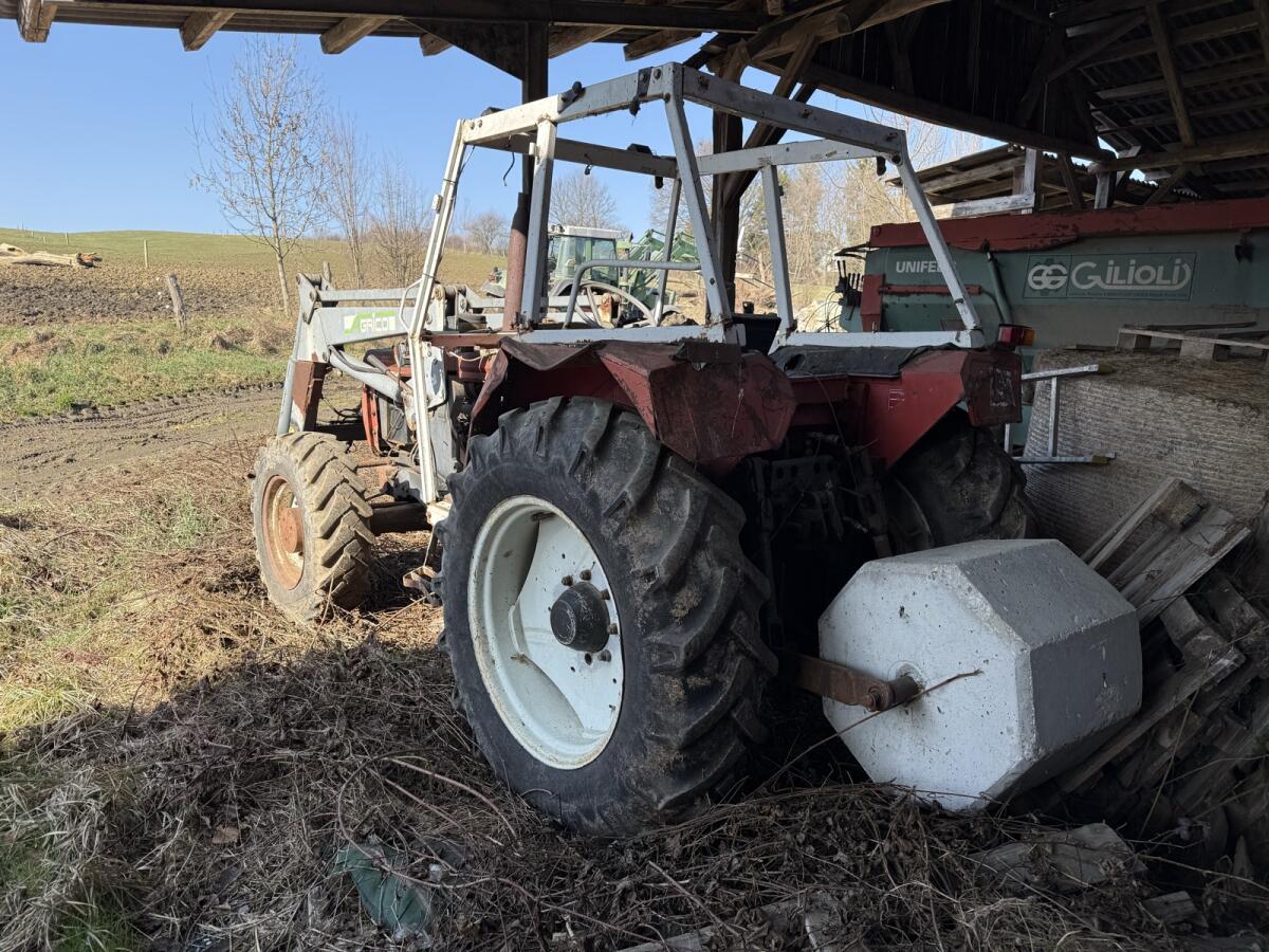 Lindner 1650 A mit Frontlader 2