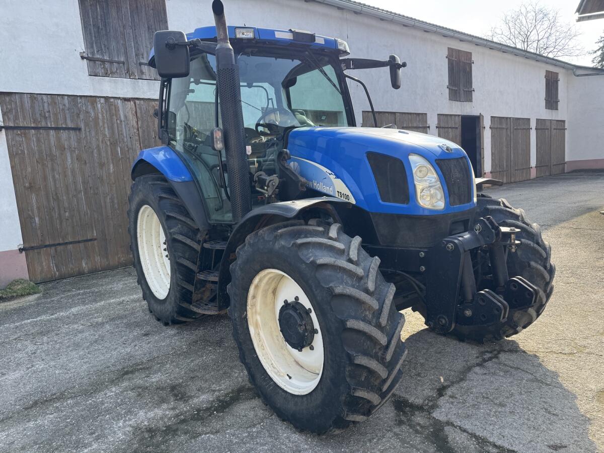 New Holland TS 100A 2