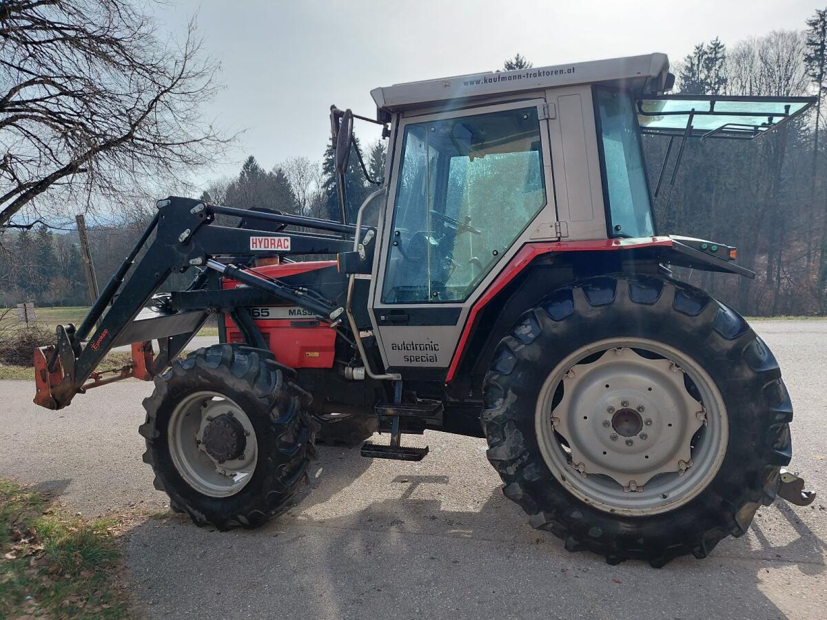 Massey Ferguson 3065 Traktor 3