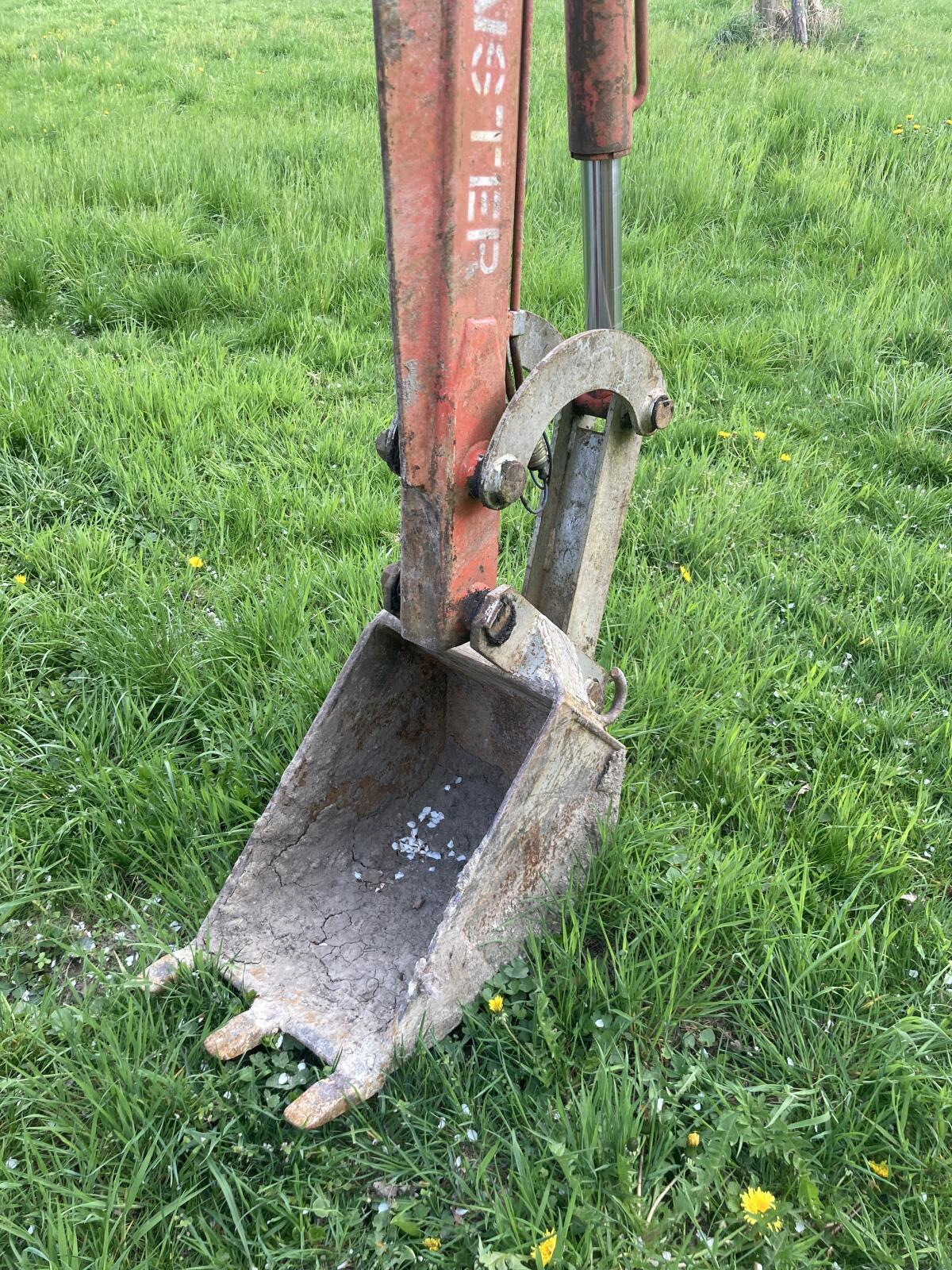 Moser Heckbagger Kran K4000 BS 2