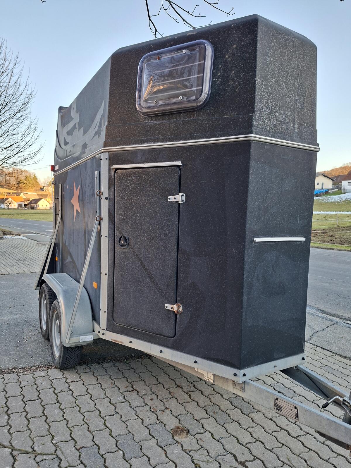 Pferdeanhänger Comet Christ Modell 2