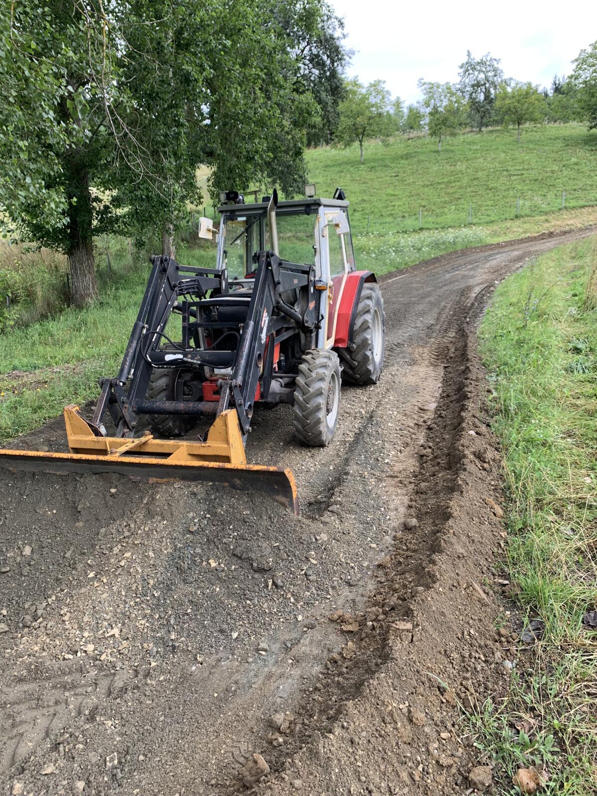 Massey Ferguson 340 Turbo 3