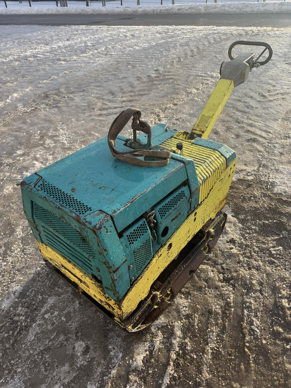 Rüttelplatte Amann 2