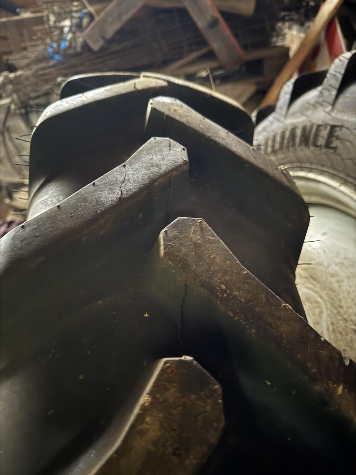 Zwillingsräder 270/95R42 2