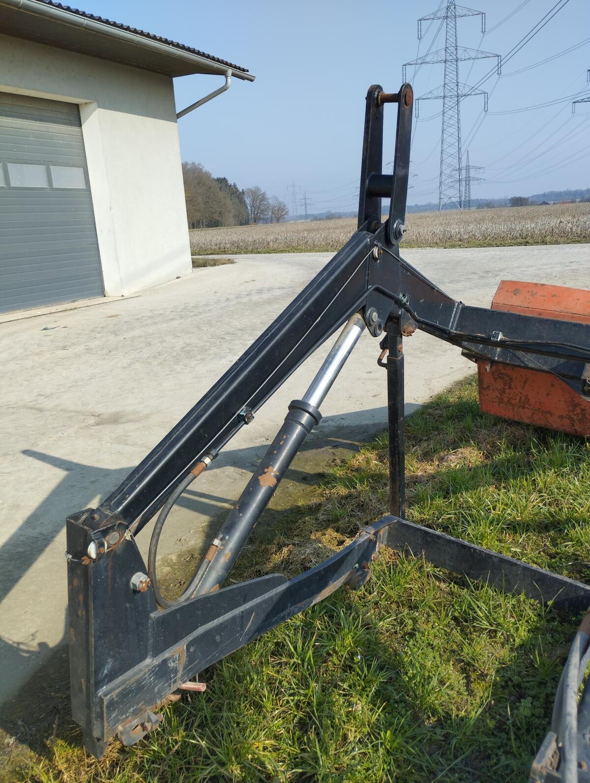 Frontlader Hydrac Universal 1000 mit Schaufel 2