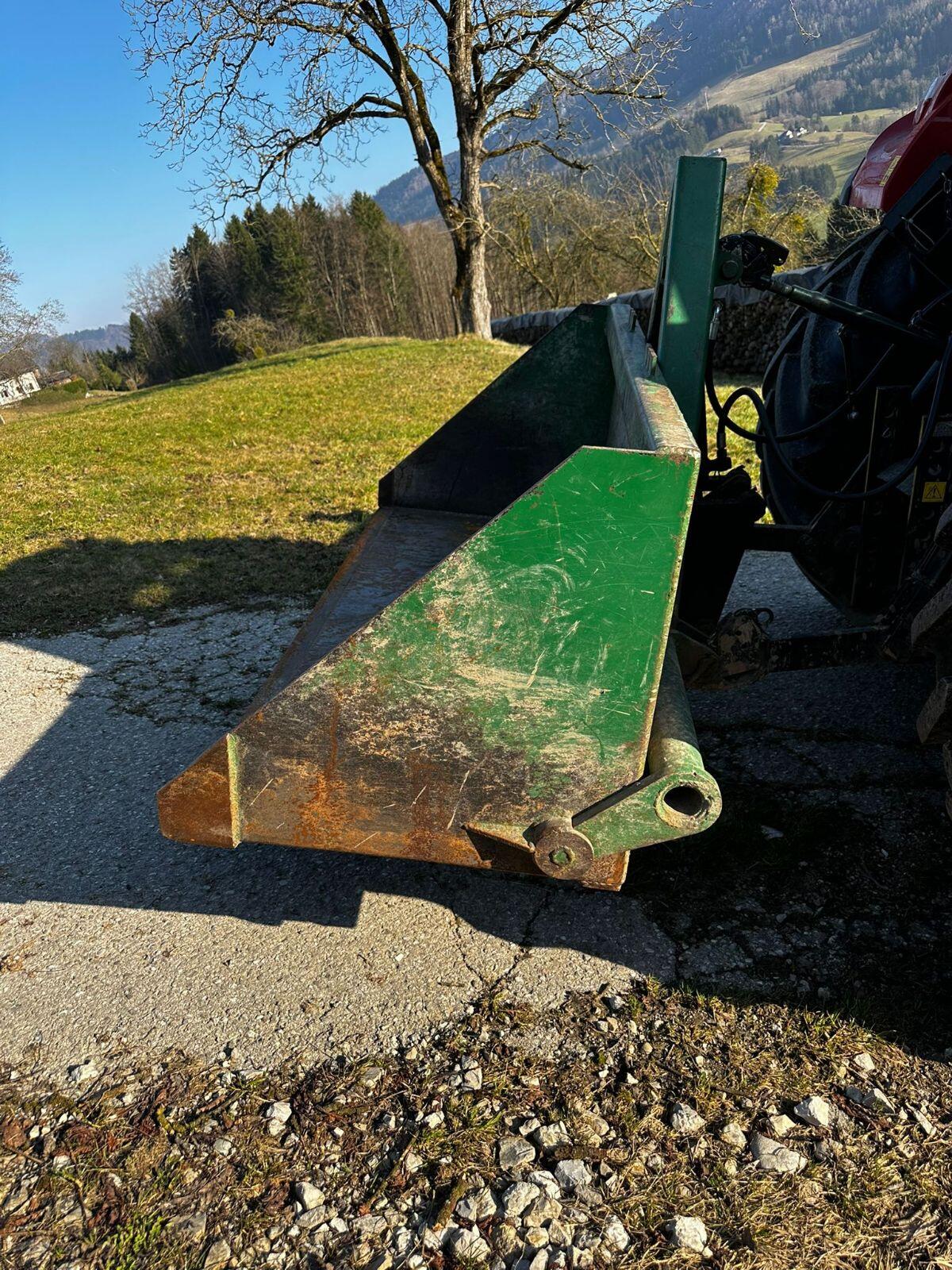 Erdschaufel 3