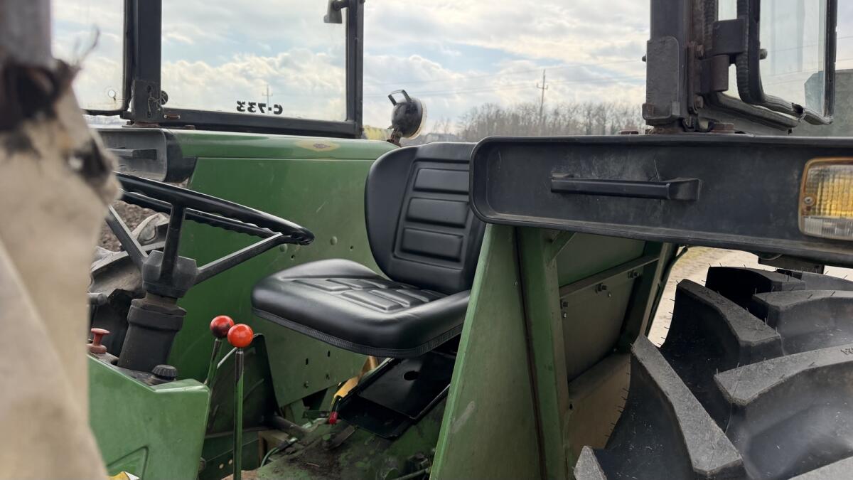 John Deere 1140 Traktor 3