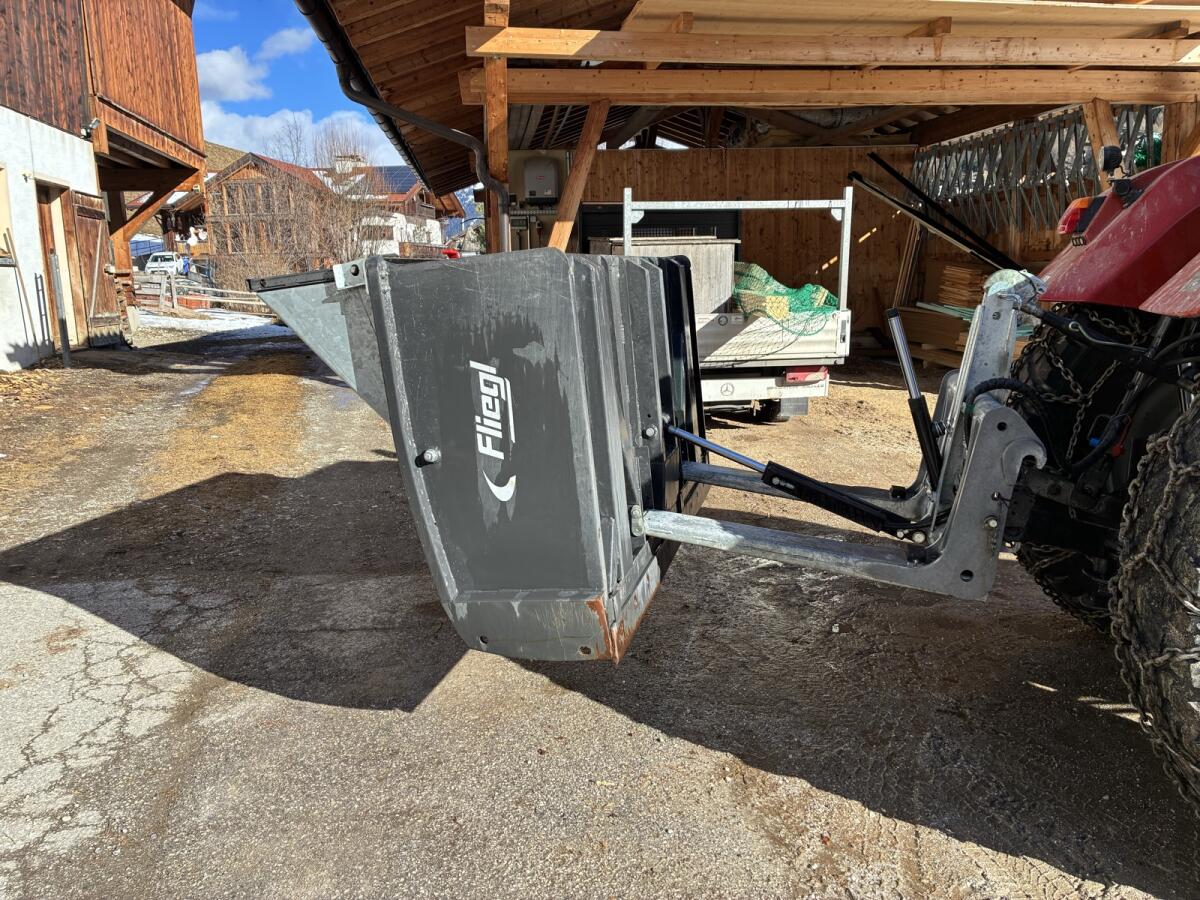 Hochkippschaufel Kippmulde 2