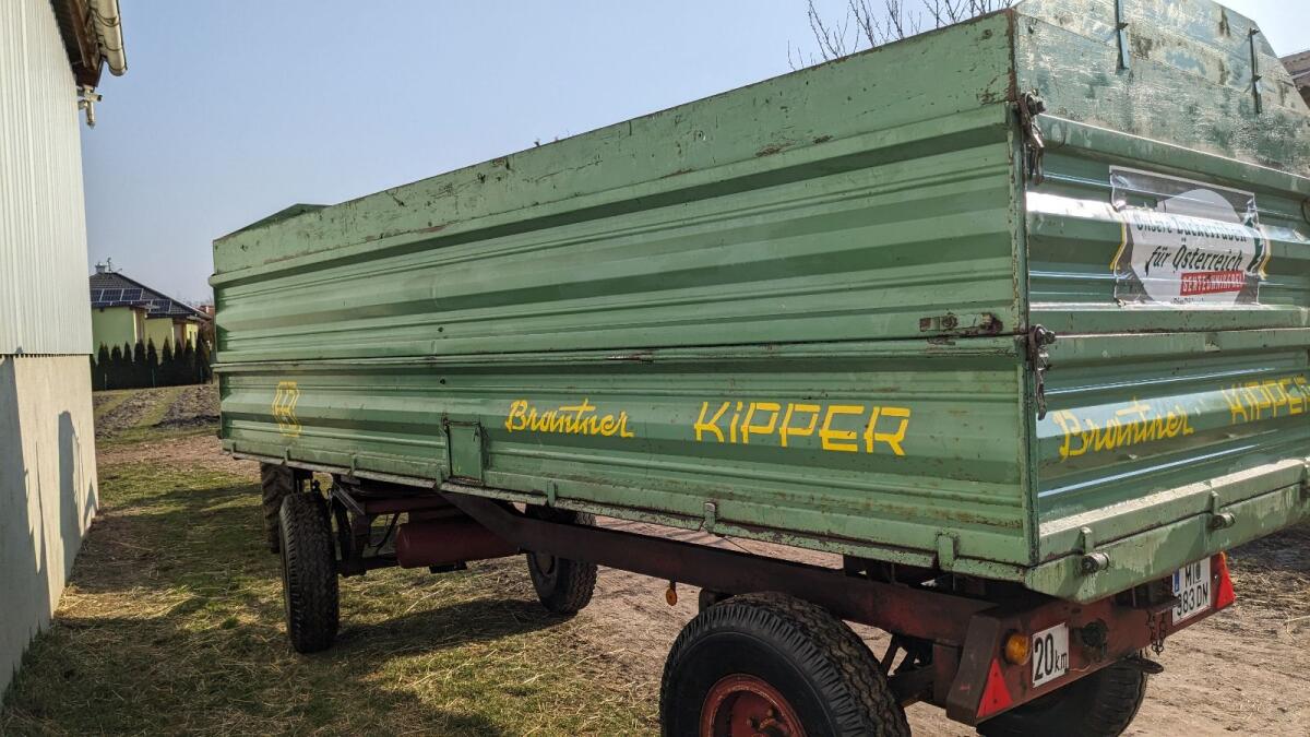 Brantner Kipper 10,2t 2