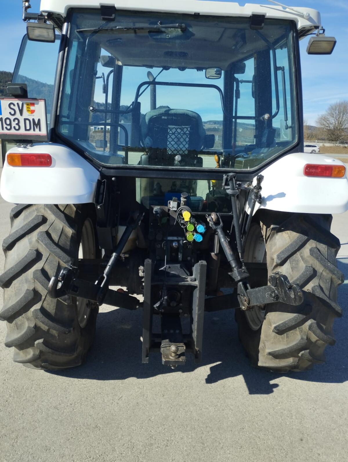New Holland Traktor 3
