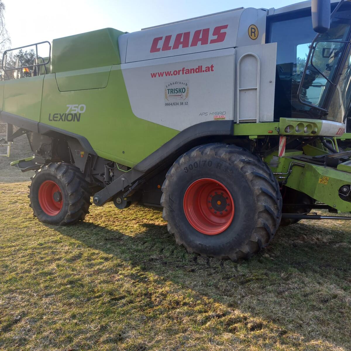 CLAAS LEXION 750 2