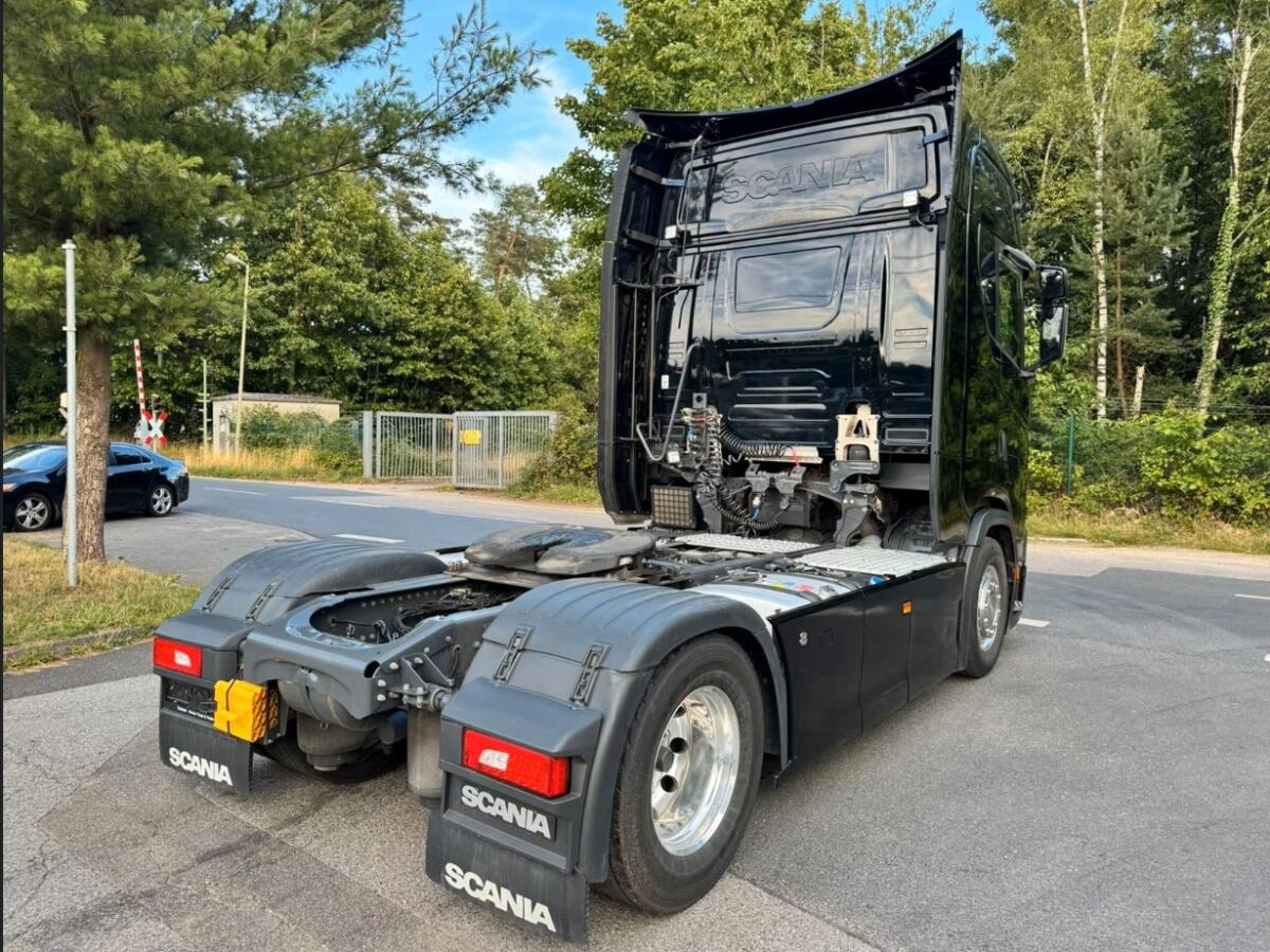 Scania S 650 V8 2