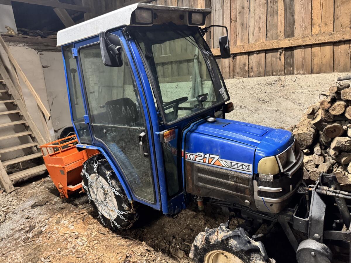 Traktor Iseki TM 217 2