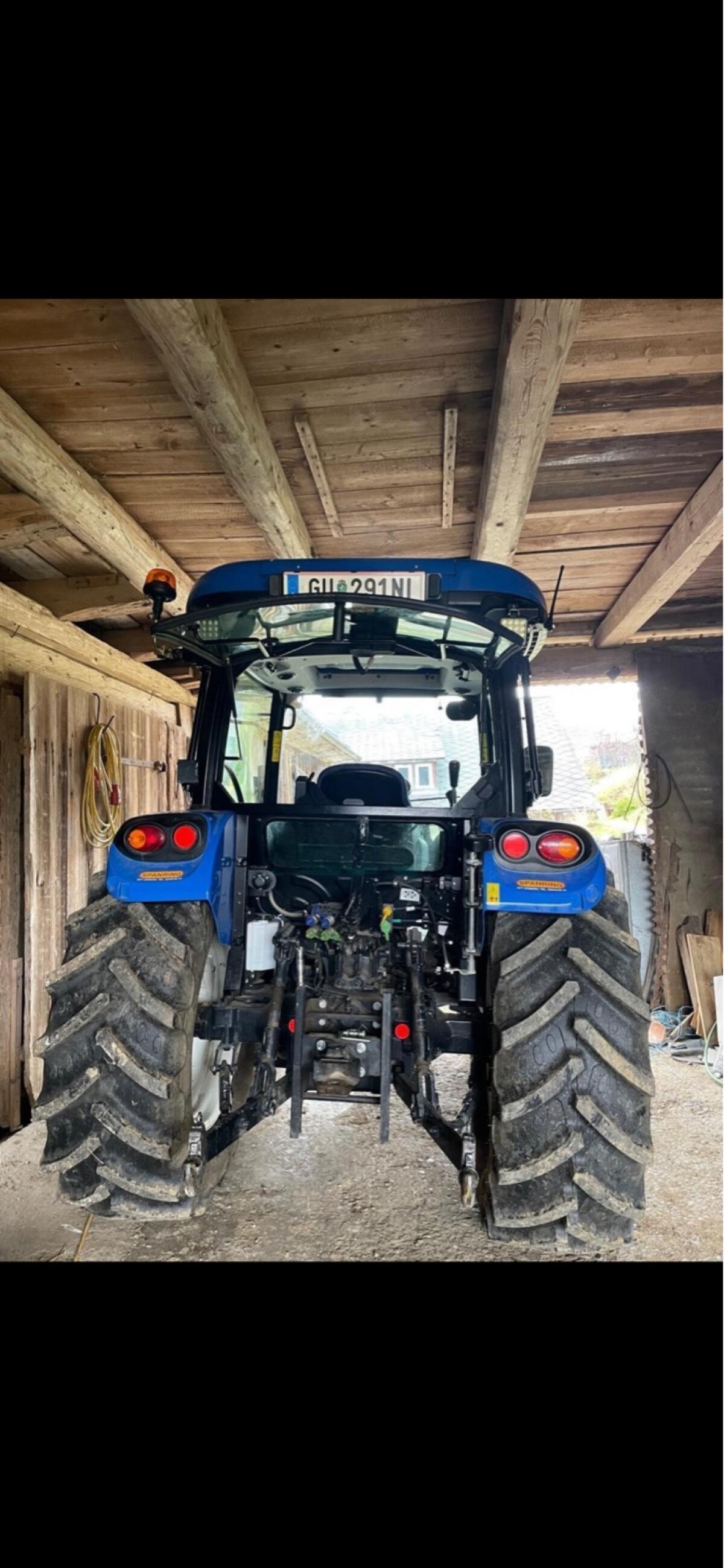 New Holland T4 75s 2