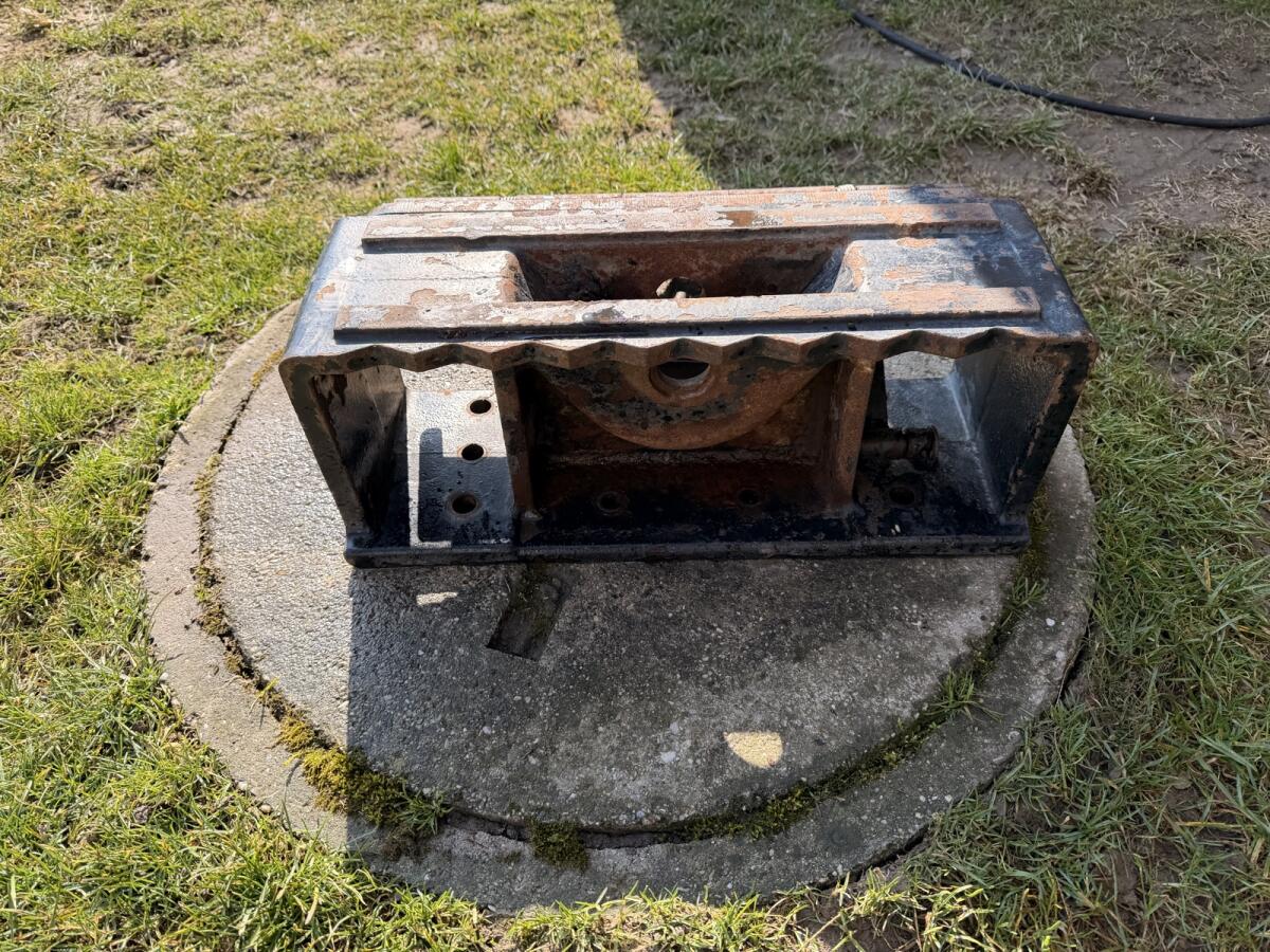 Steyr Frontgewichthalter 900/9000 2