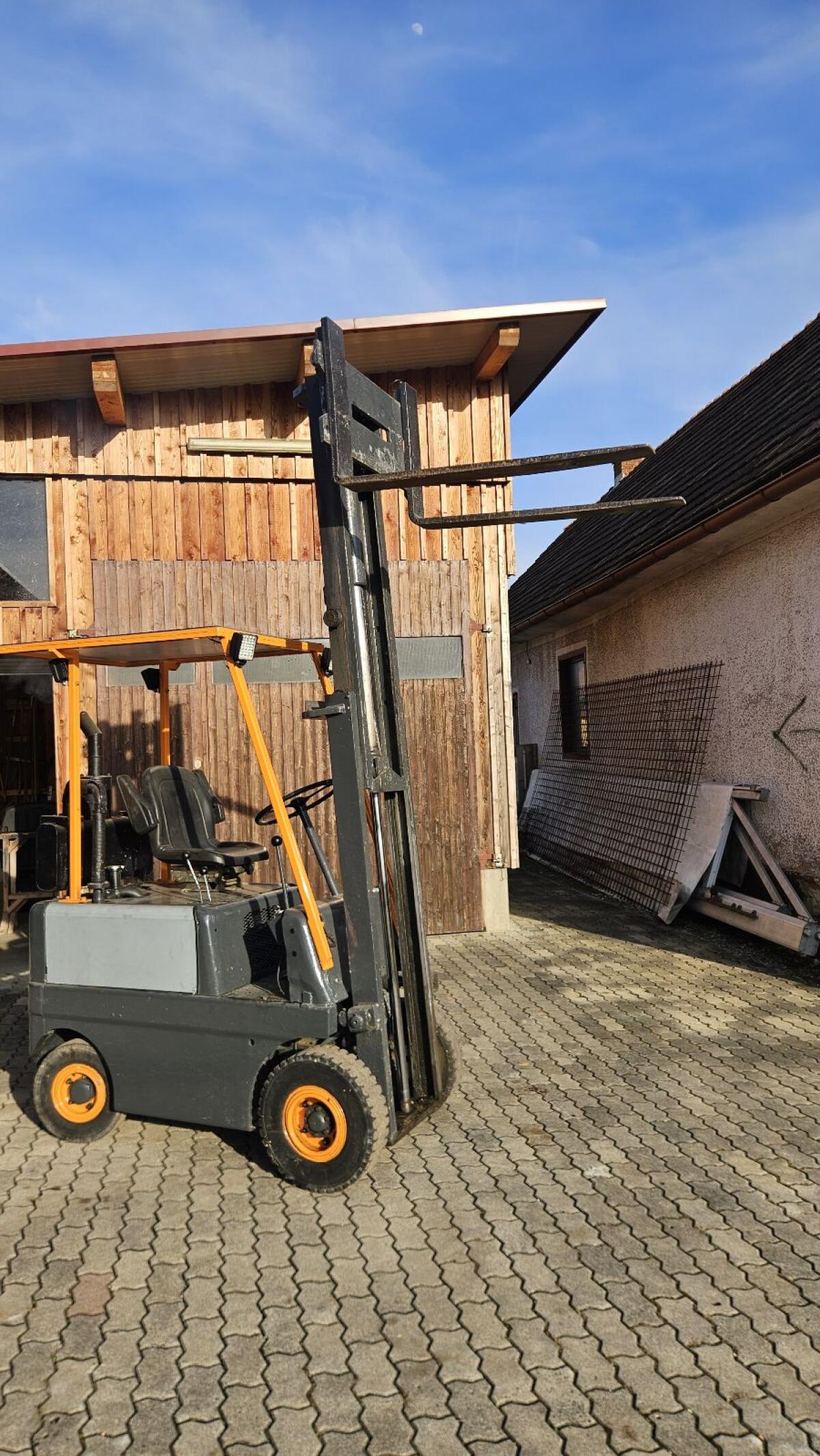 Dieselstapler Yale Wagonstapler 3