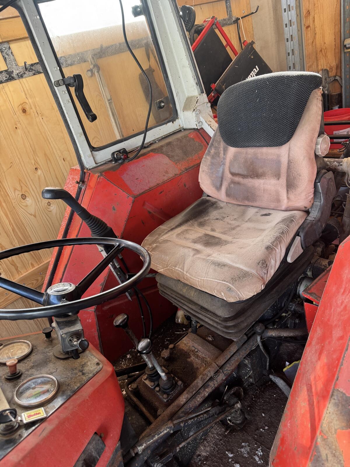 Steyr 8055 Hinterrad 3