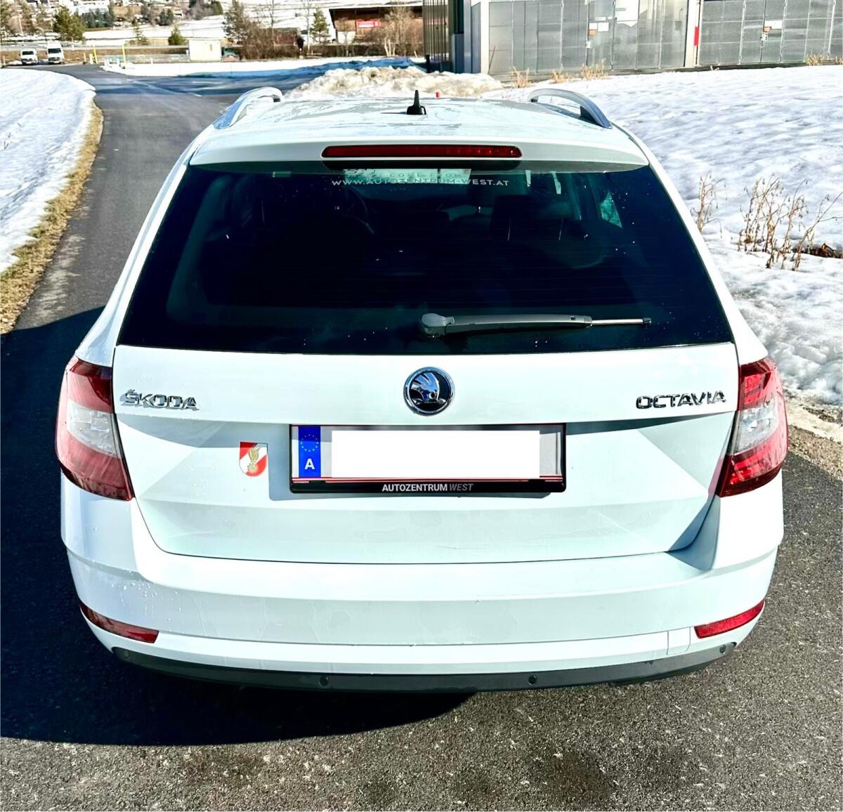 Skoda Octavia Kombi 2