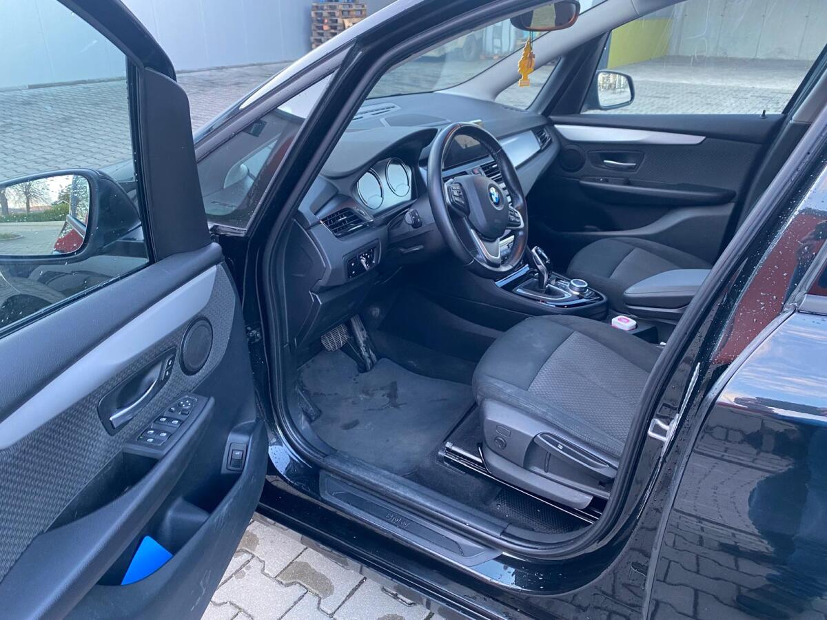 BMW 218 Grand Tourer 3