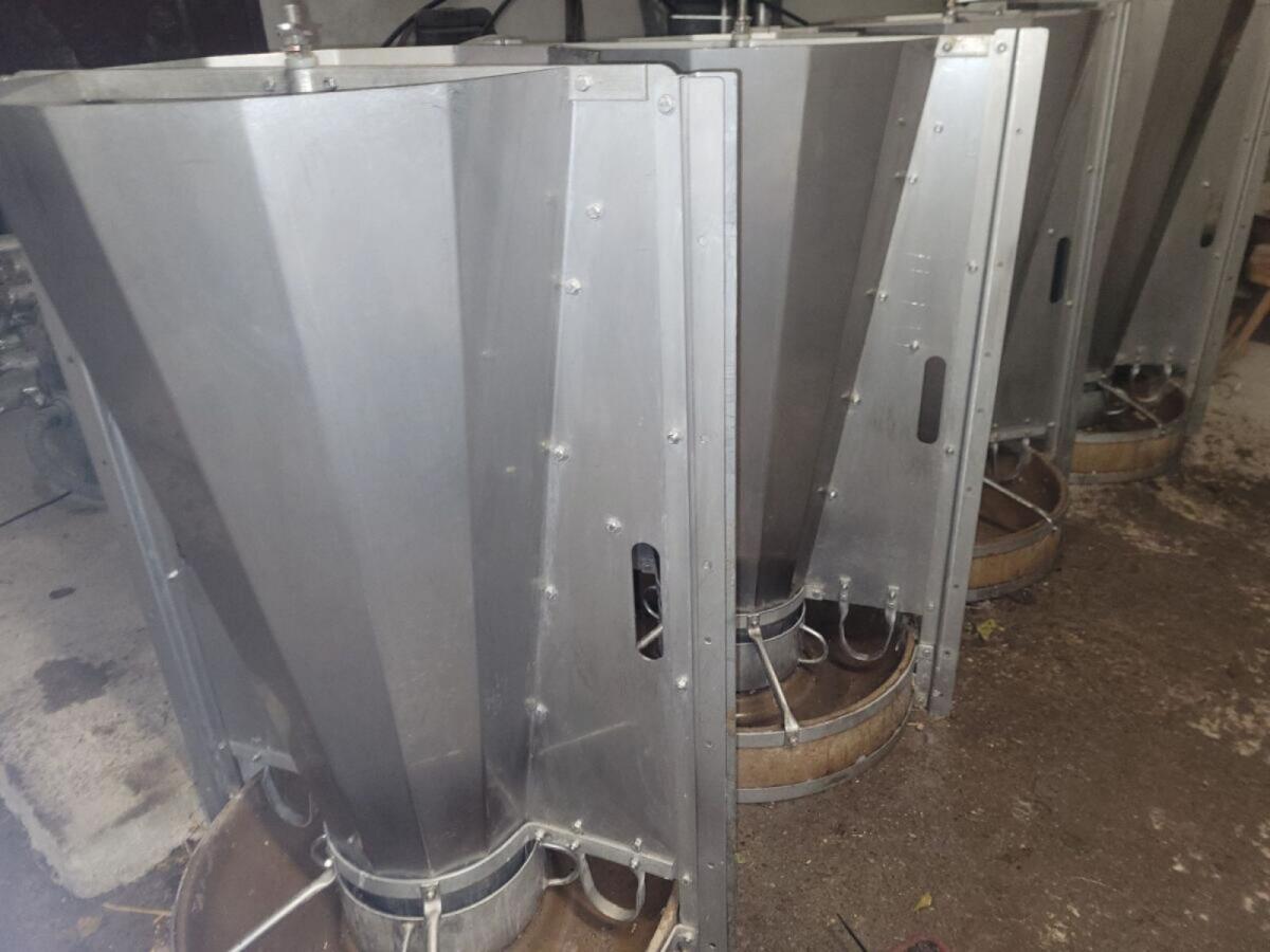 Futterautomaten CCM-Express 140-6 3