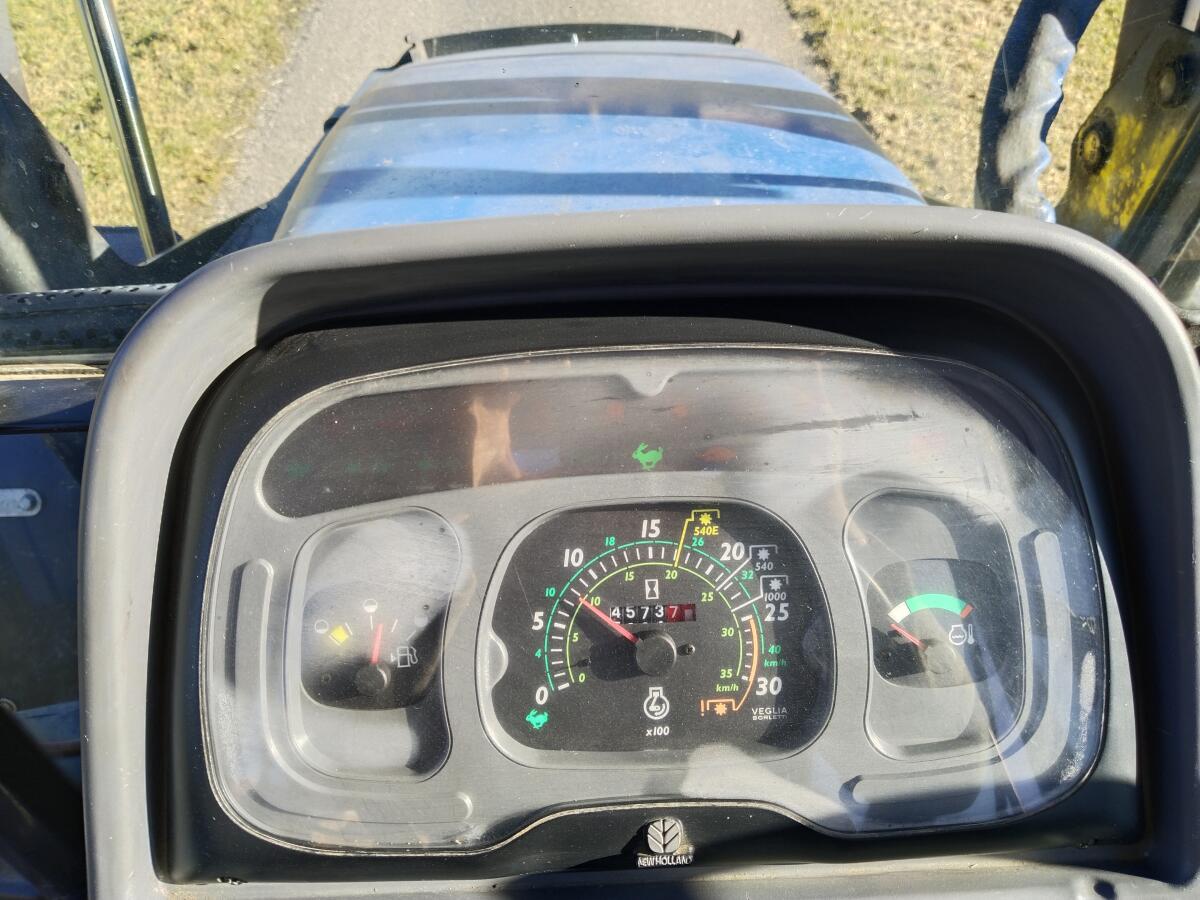 New Holland TL70 3