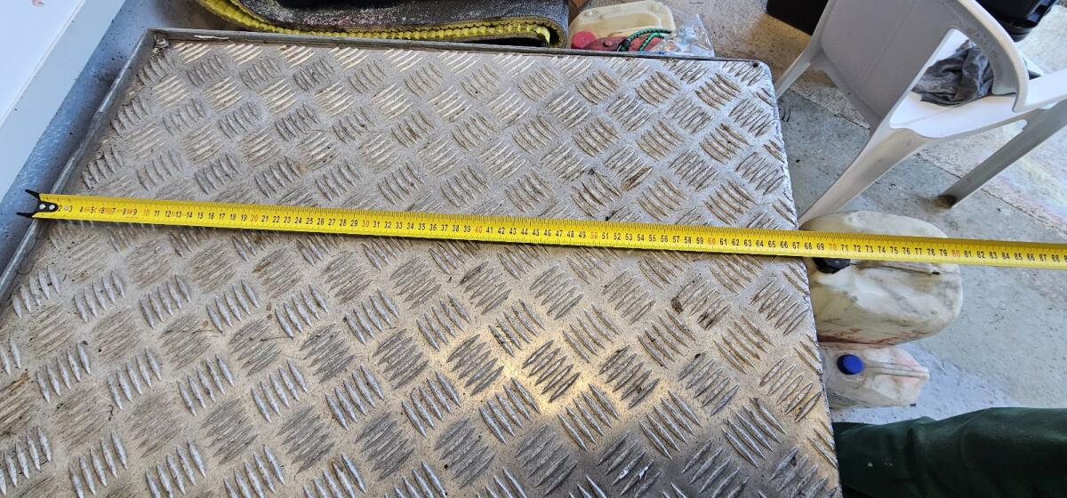 Eisenkiste, Riffelblech 3