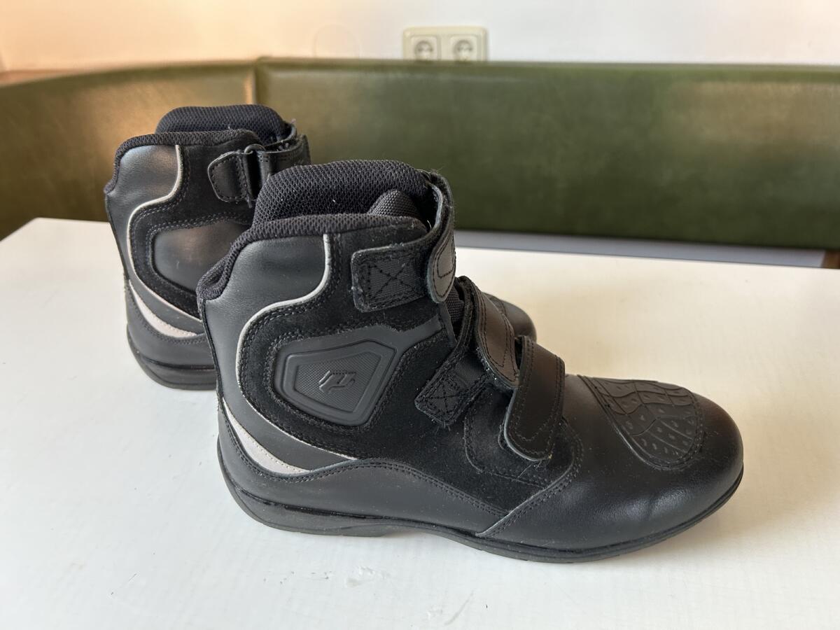 Motorradschuhe 2