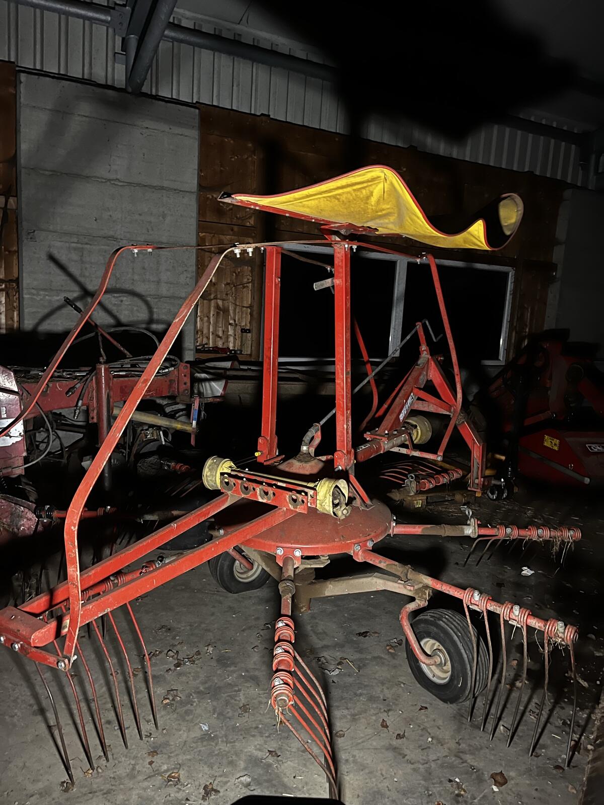 Schwader Fella 295 2