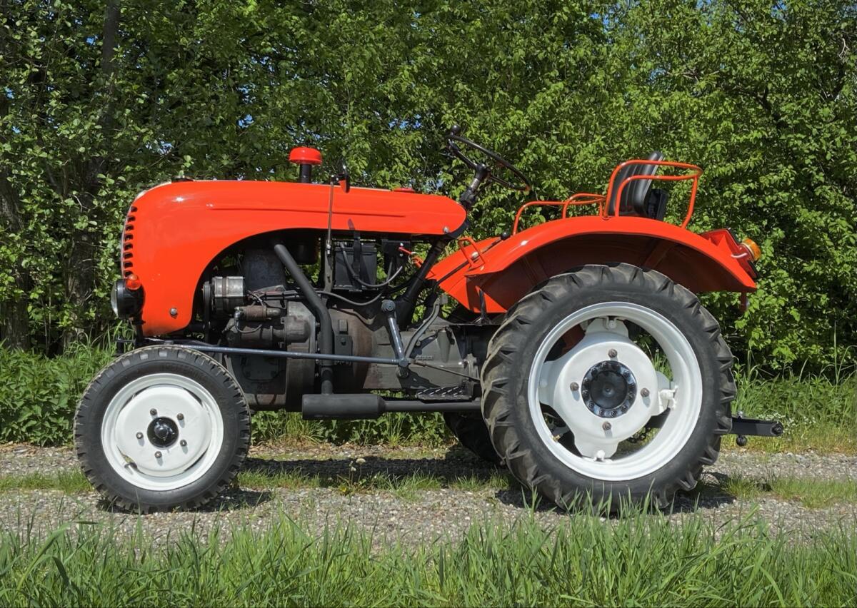 Steyr T86 mit Wendegetriebe 2