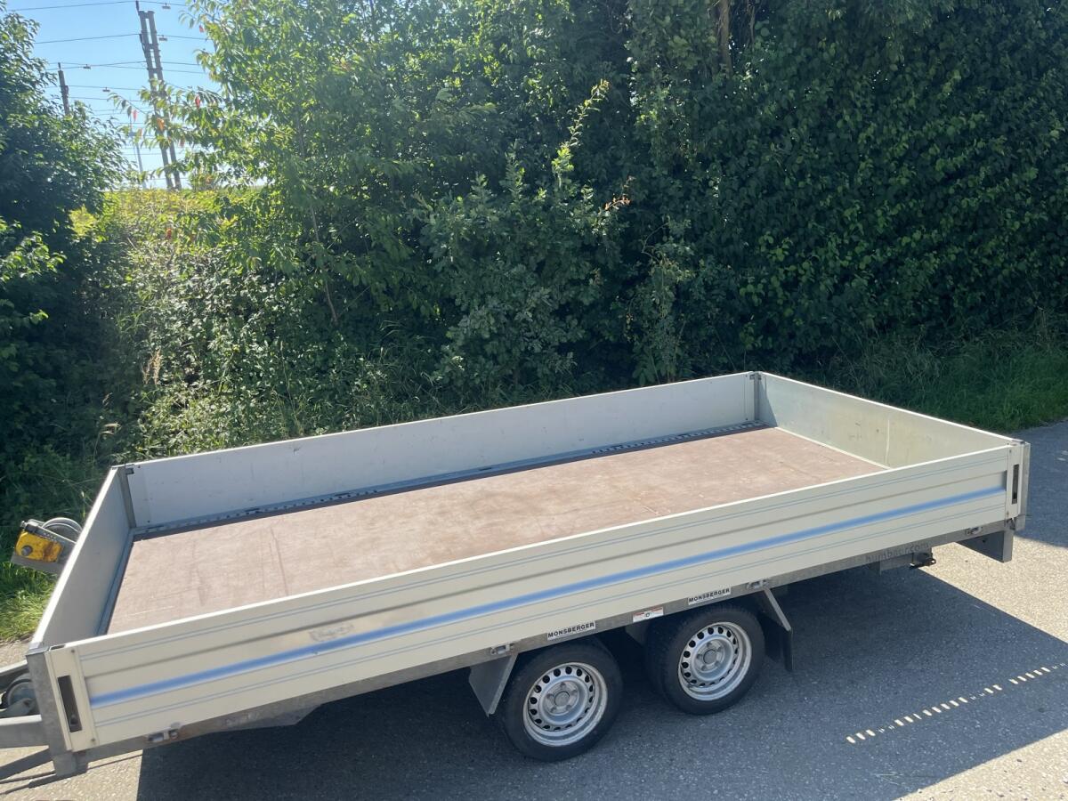 Humbaur Autoanhänger 2