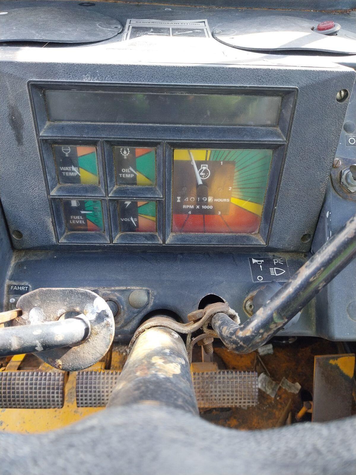 Baggerlader Case 580F 3