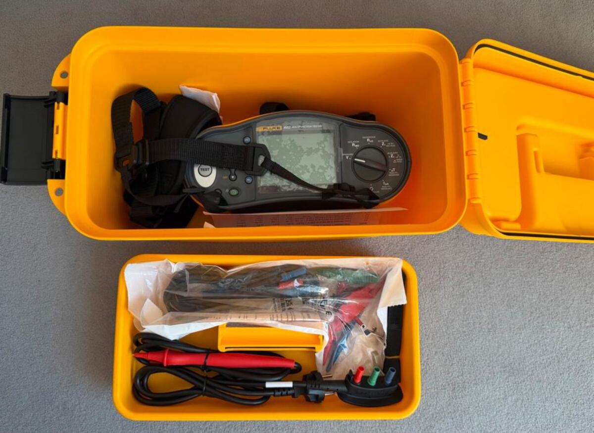 Fluke 1662 DE Installationstester 2