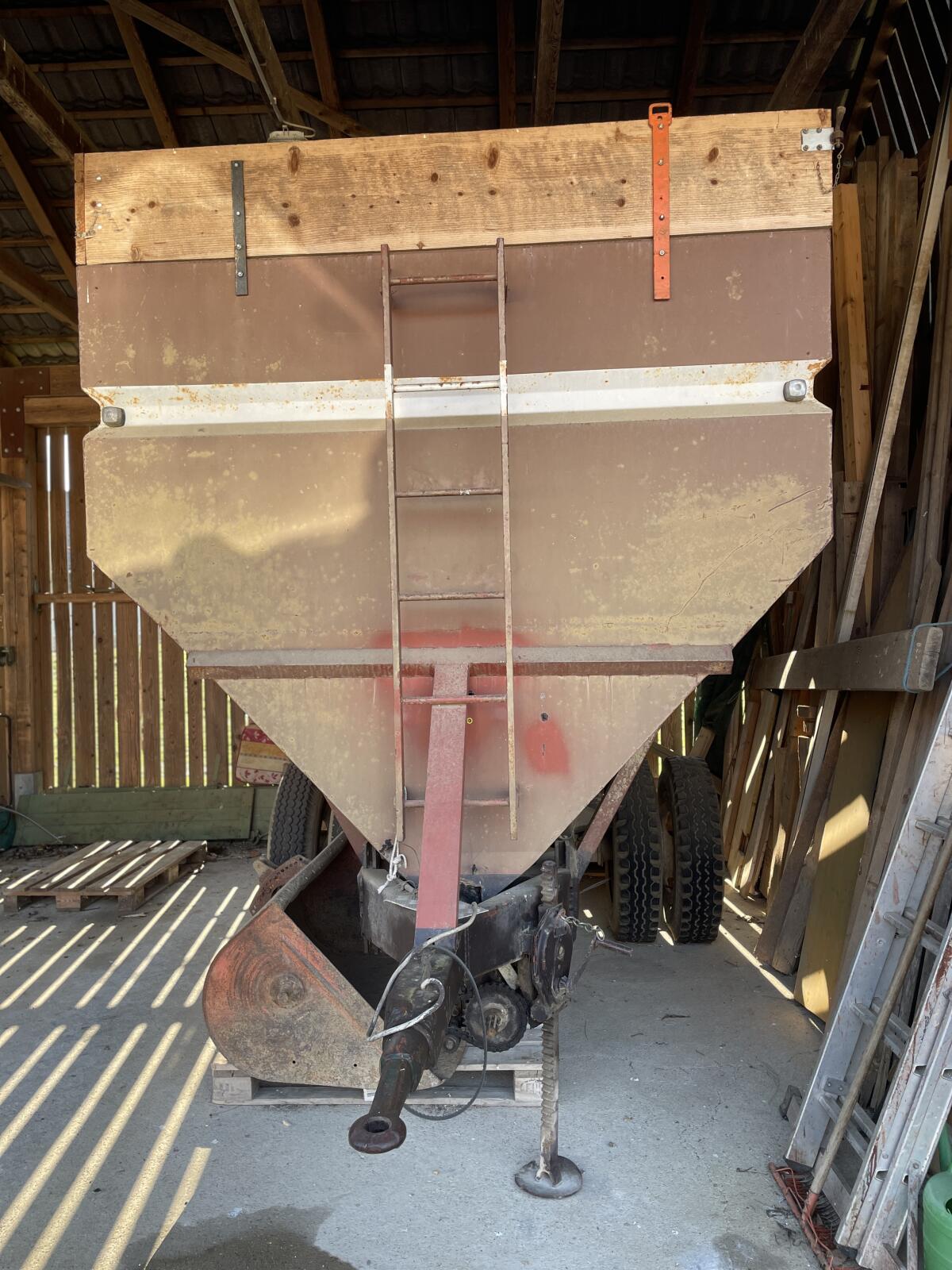 Anhänger Container 2