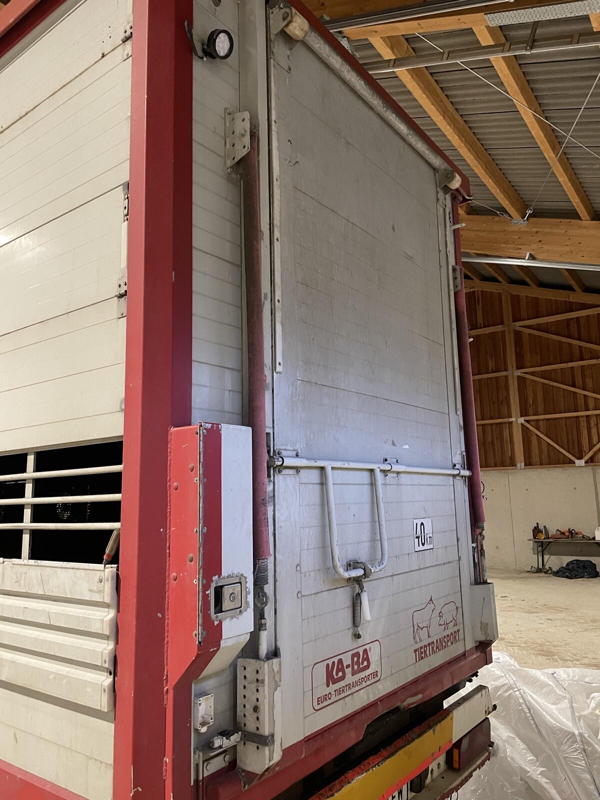 Schweineanhänger 2