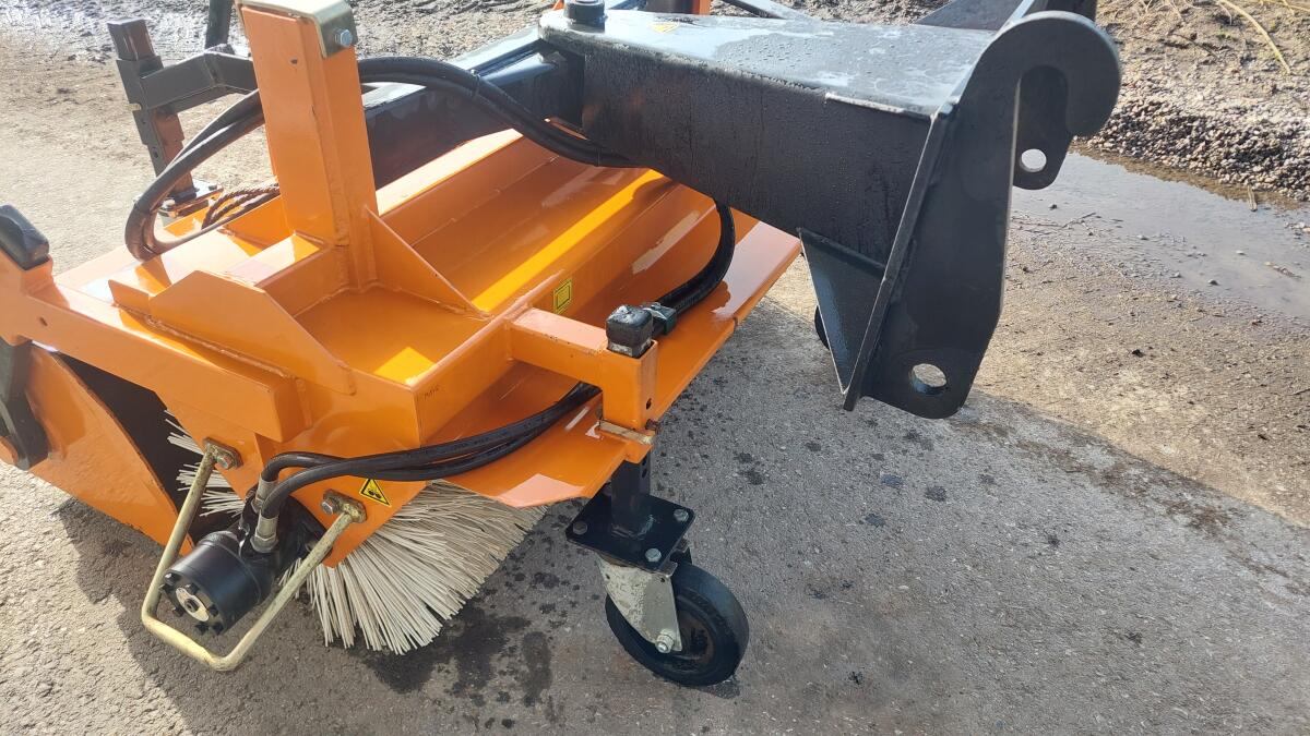 Kehrmaschine Bema 20 3