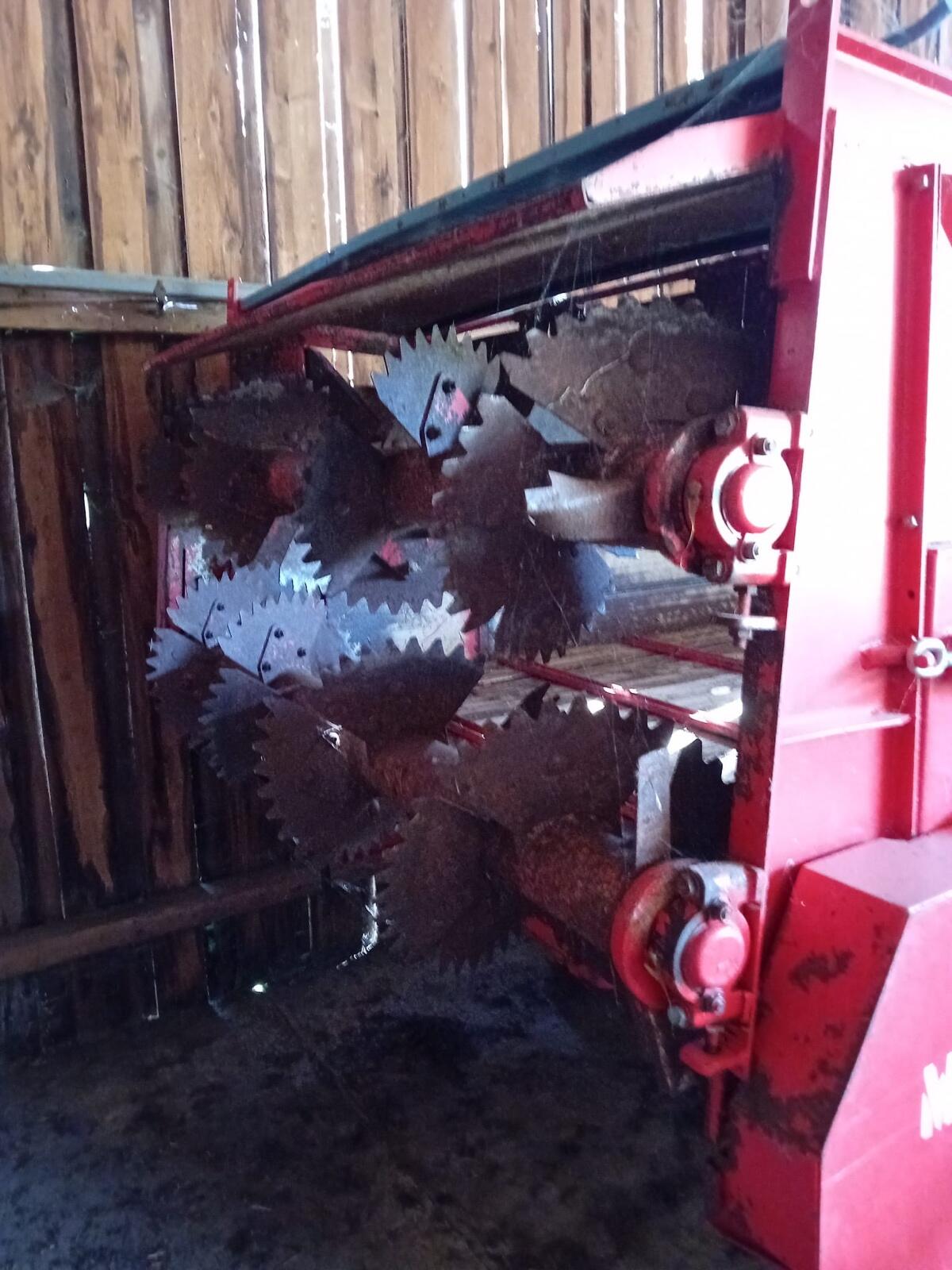 Mengele Miststreuer S5000H 3