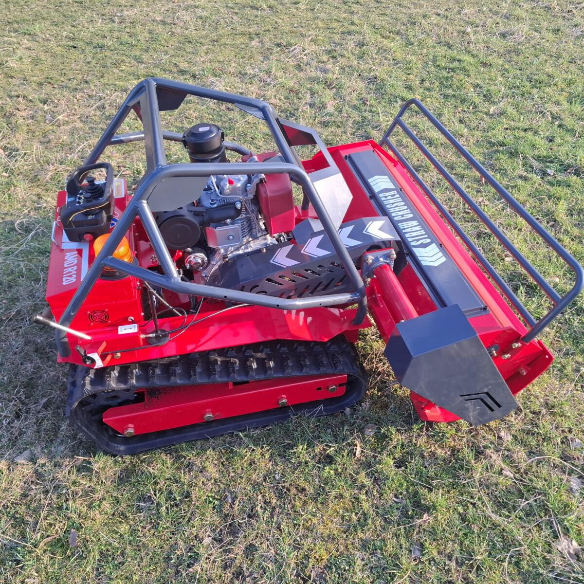 Ferngesteuerter Mulcher 120 2