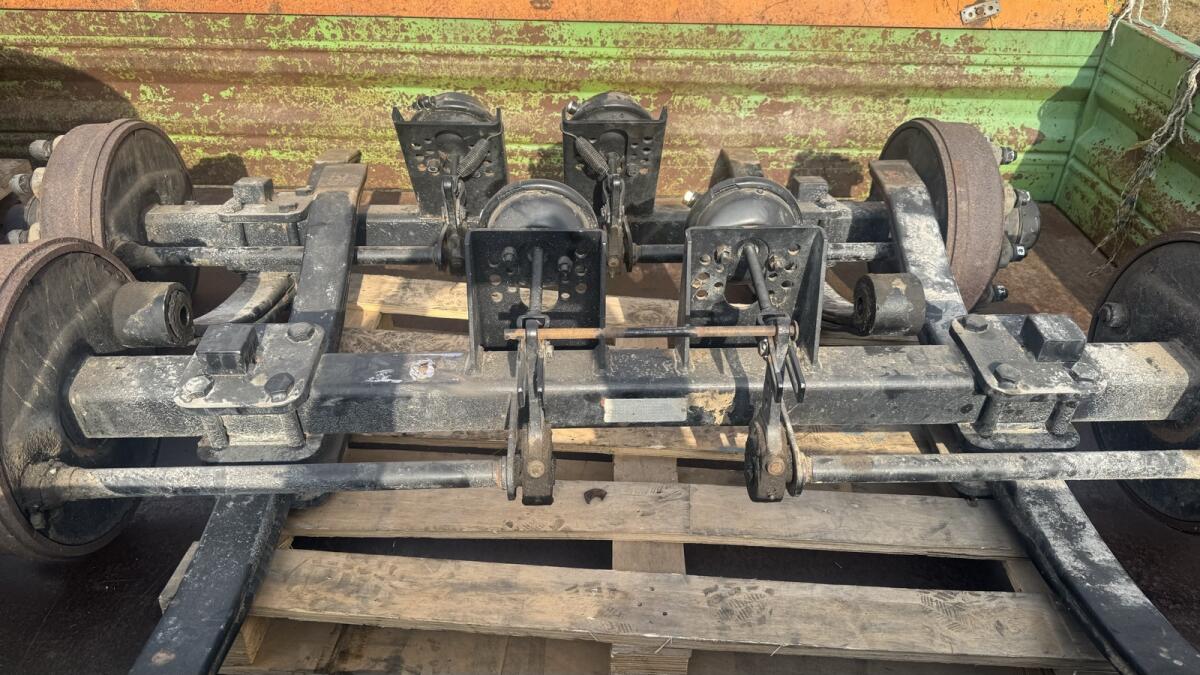 Tandemachse Brantner 14051 2