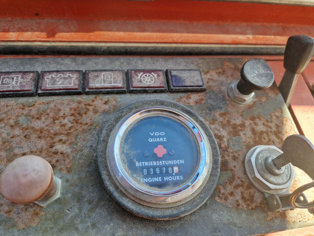 Reform Mulli 33 inkl. Ladewagen und Miststreuer 2