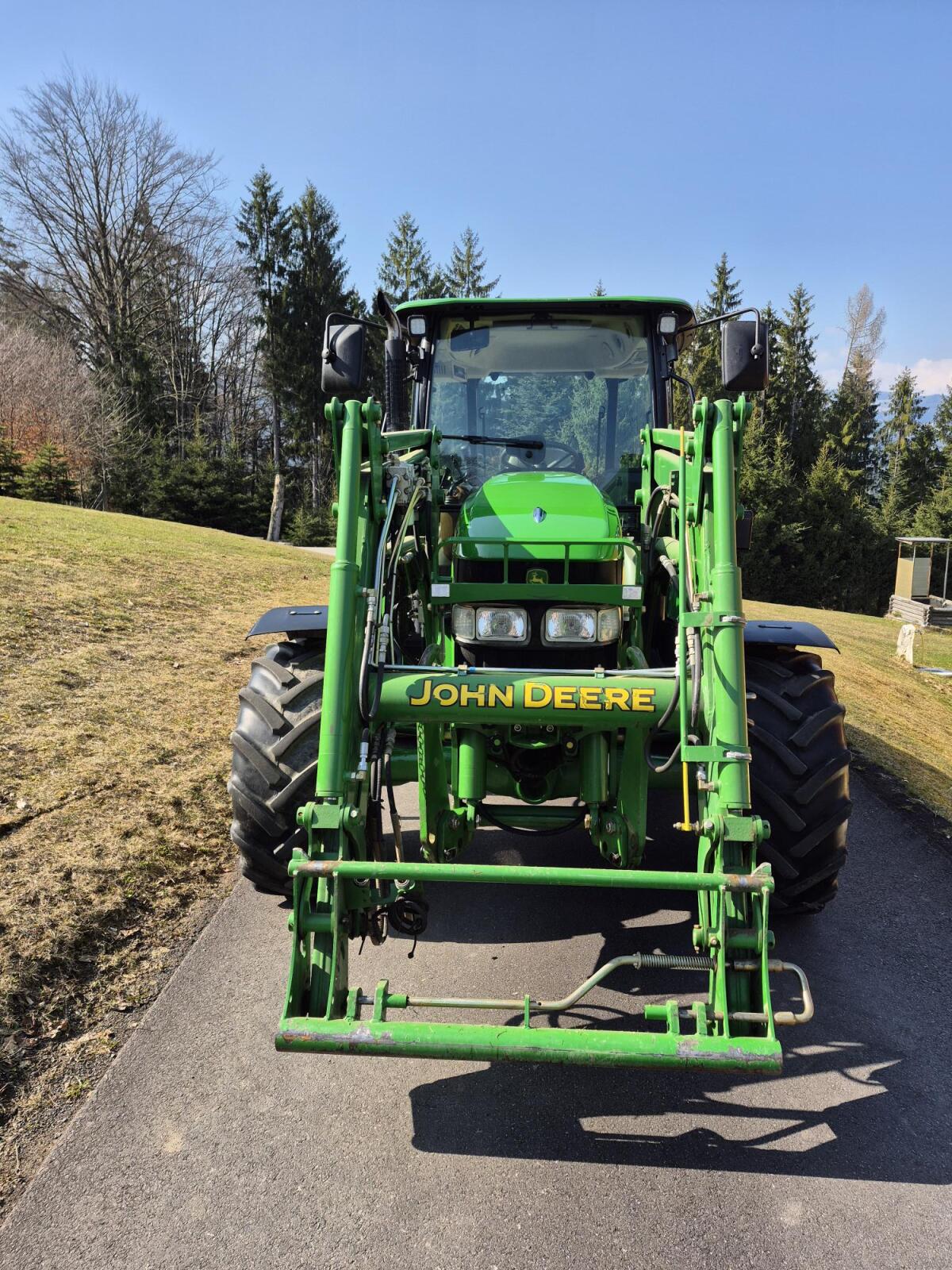John Deere 5720 2