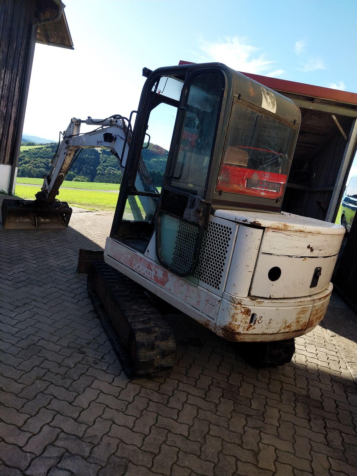 Bagger 3,5 t Vermietung 3