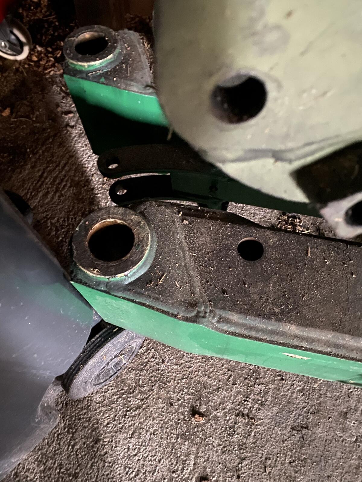 Diverse Pflugrahmenteile Regent 3