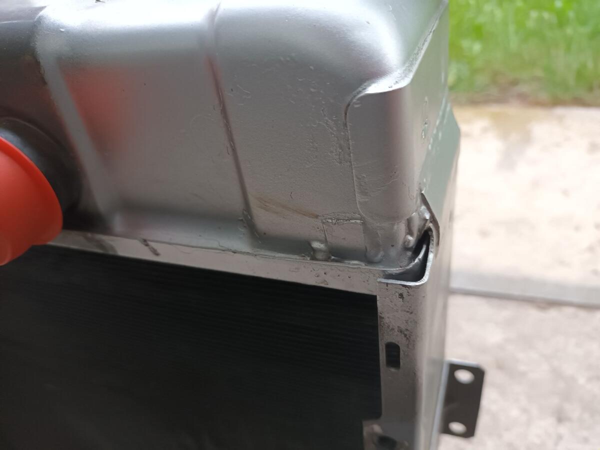 Fendt 103S Wasser Kühler 3