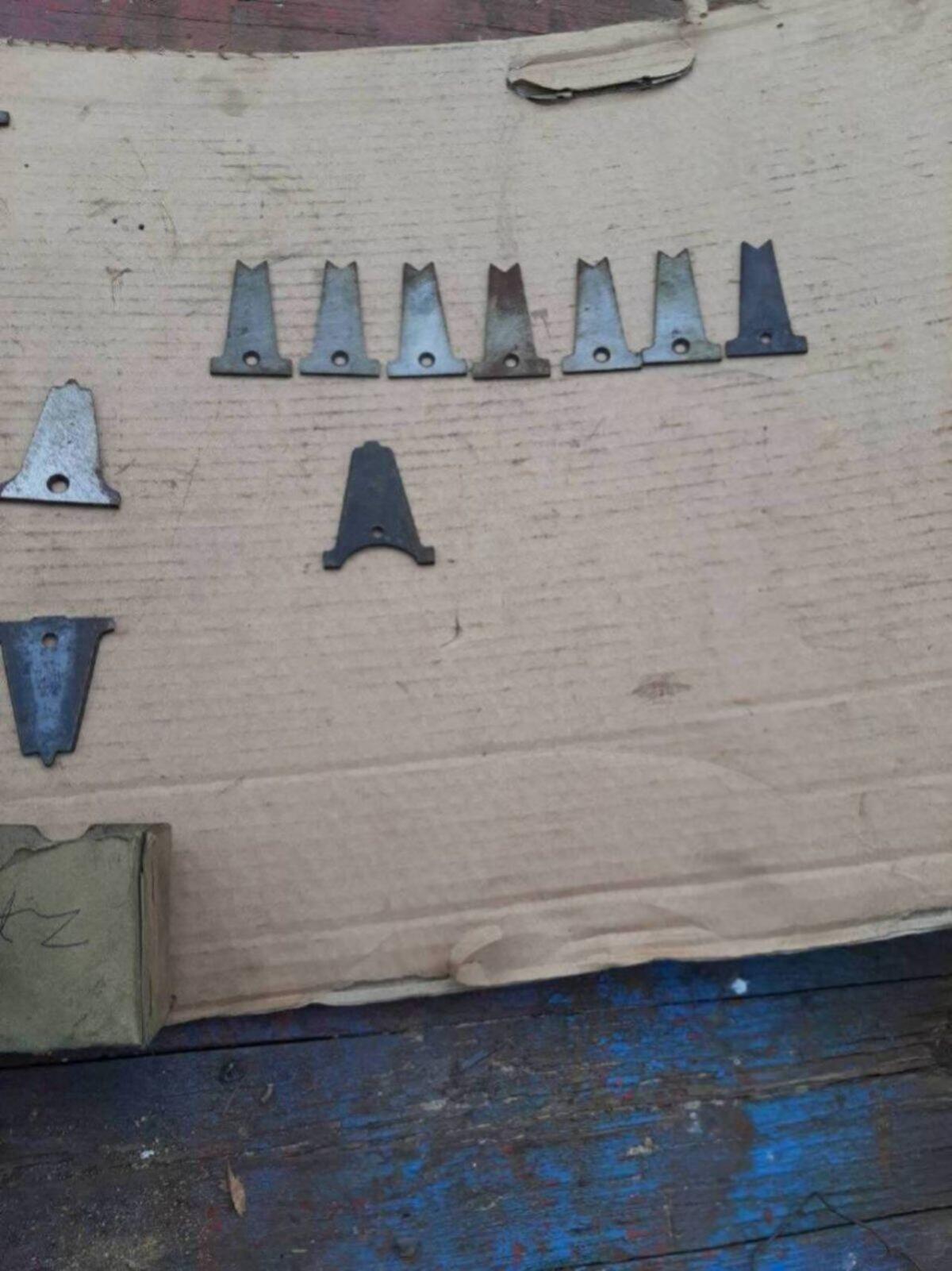 Verschiedene Mähbalken Fingerplatten 3