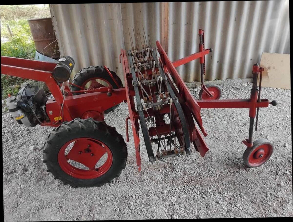 Pöttinger Heuraupe 160 2