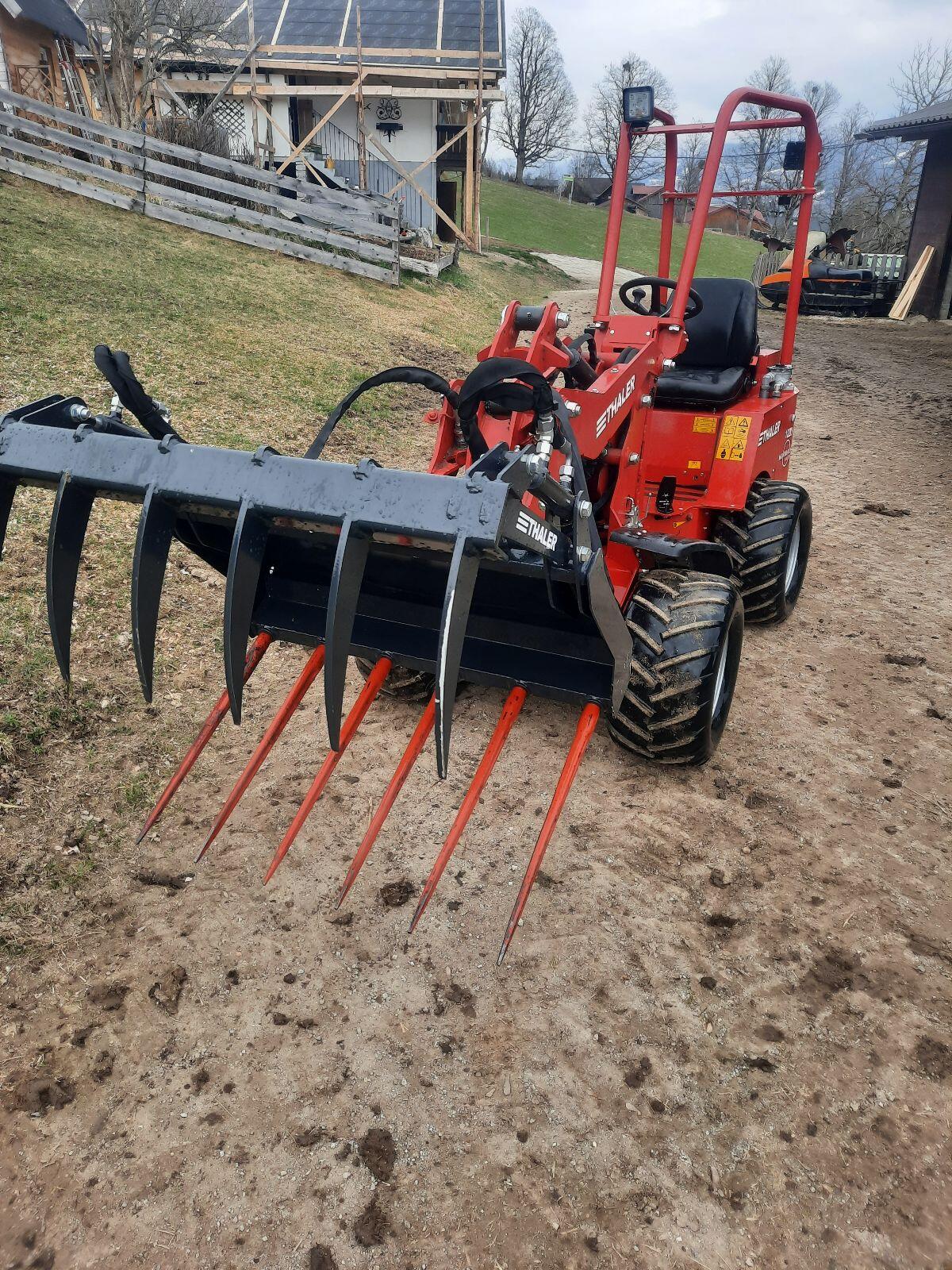 Thaler Hoflader 1220 2